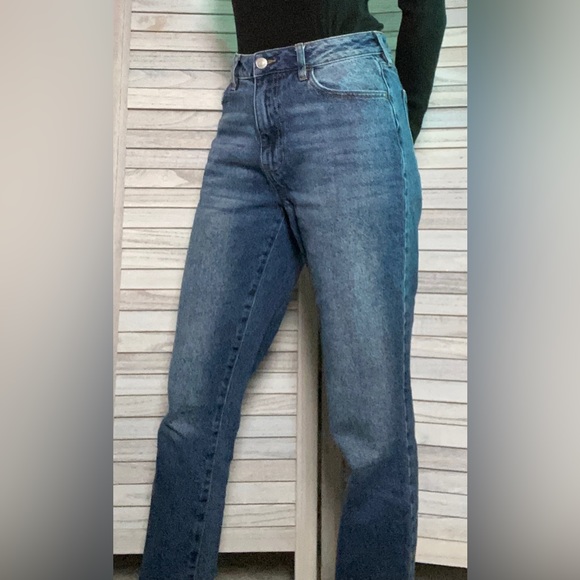 Denim Mom Jeans - Picture 2 of 4